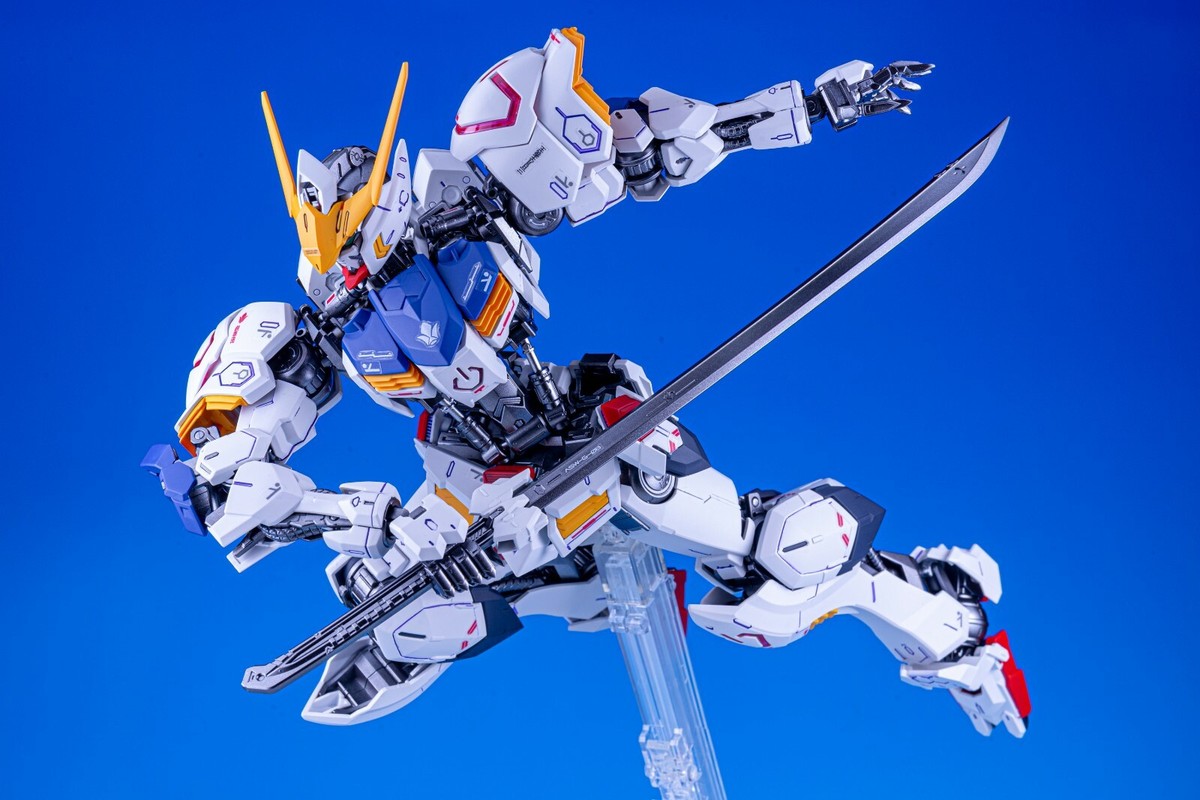 Bandai MG 1/100 Gundam Barbatos built & painted in Japan