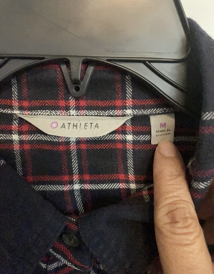 Camisa de franela para mujer Athleta talla: M manga larga abotonada núcleo de cabina Foto 3 de 4