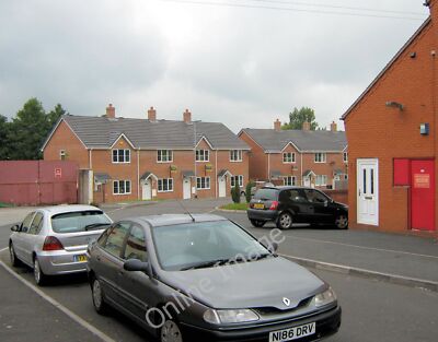 Photo 6x4 Looking into Lorena Close Biddulph Looking at the start of Lore c2010