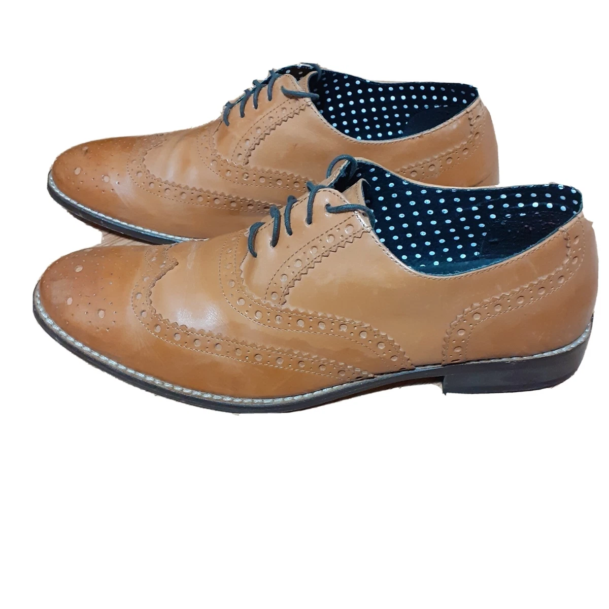 London store brogues shoes
