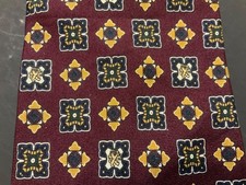 Tommy Hilfiger 100 Silk Neck Tie Burgundy, yellow  Navy Blue 4"W 57" L