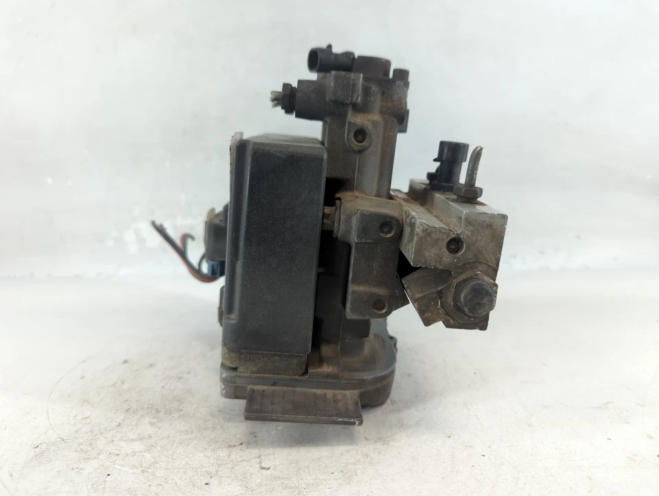 Módulo de control de bomba ABS Chevrolet Camaro 1995-1997 JBPW5 Foto 4 de 4