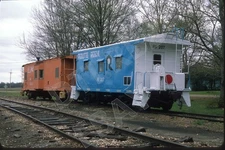 ZM1 ORIGINAL SLIDE ROCK ISLAND 207 CABOOSE SUMNER MS MISSISSIPPI