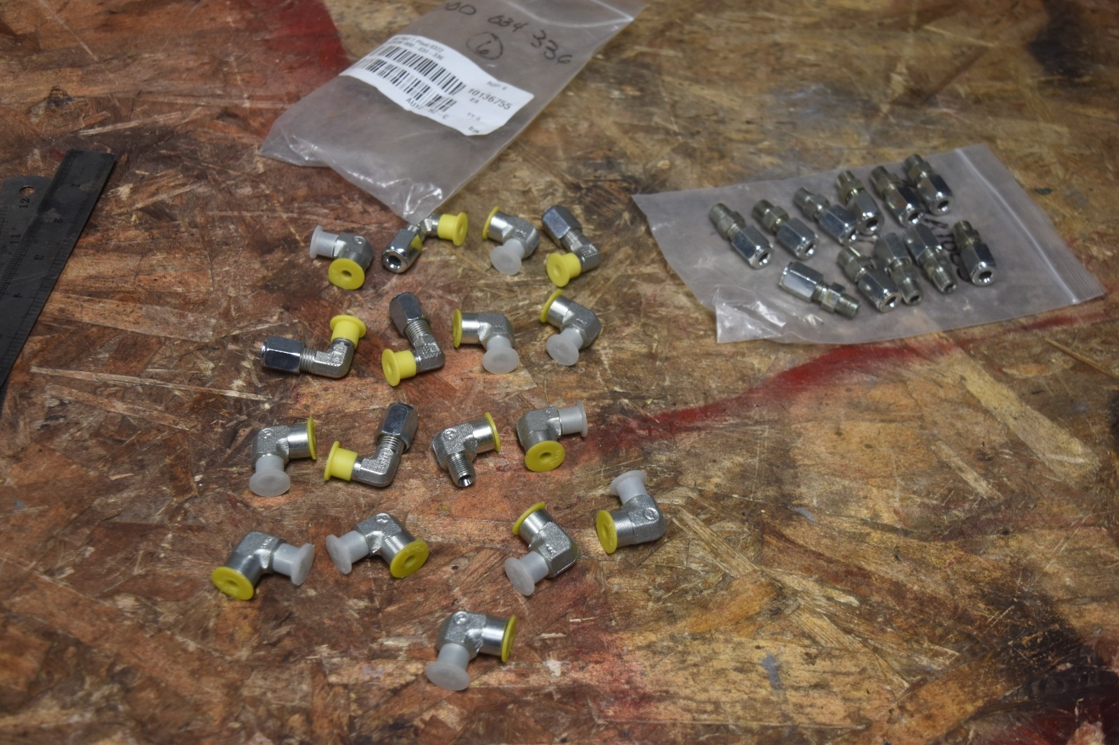 LOT OF MISC Parker Stainless Steel Elbow & MISC Connectors NOS FREE SHIPPING