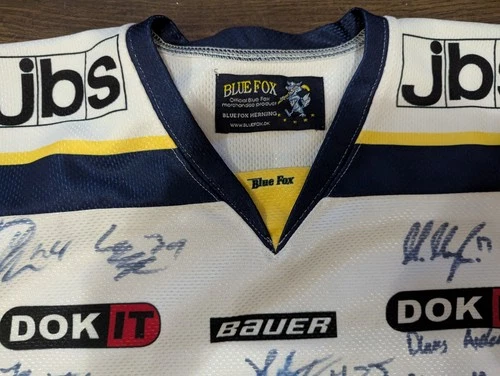Hockey sports jersey Blue fox + lot of signed palyers autograph Herning Blue Fox