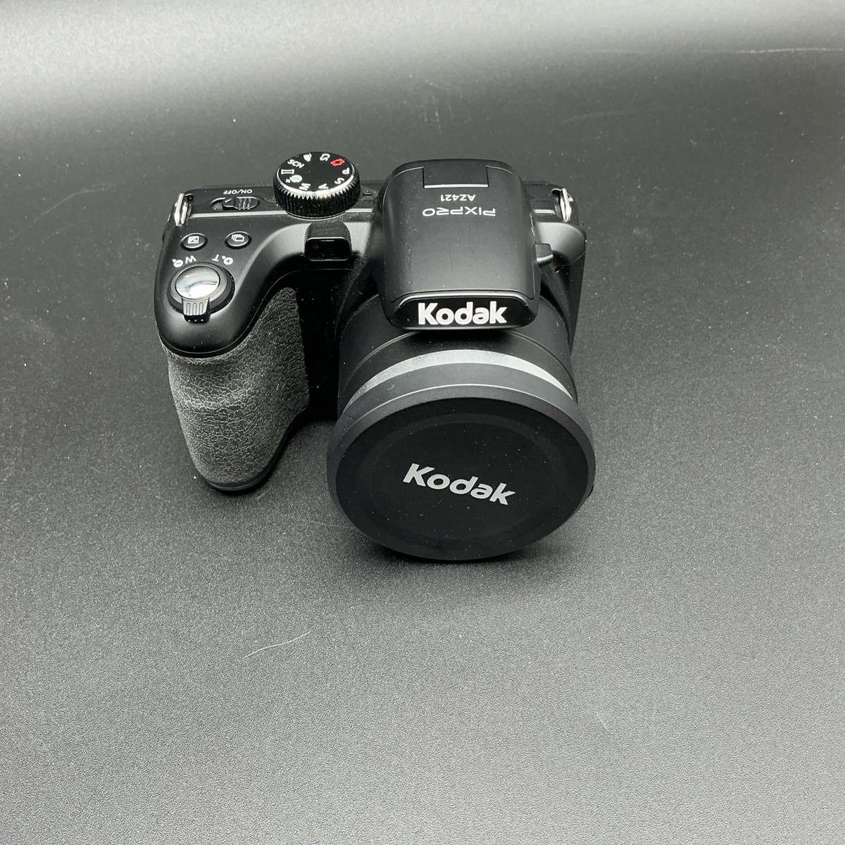 Kodak PixPro AZ421 16MP Astro Zoom Digital Camera 42X Zoom Black
