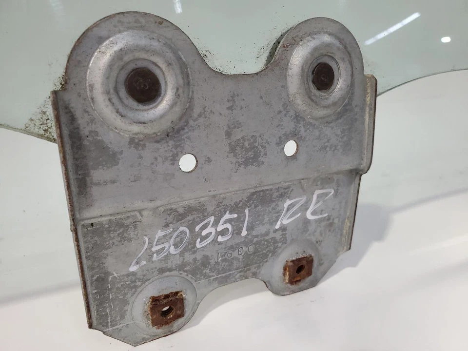 Cadillac Brougham 1987 1992 OEM puerta trasera derecha vidrio Foto 3 de 4