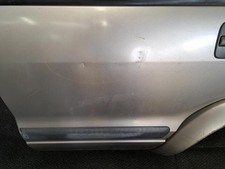 Porte arrière et accessoires Isuzu TROOPER