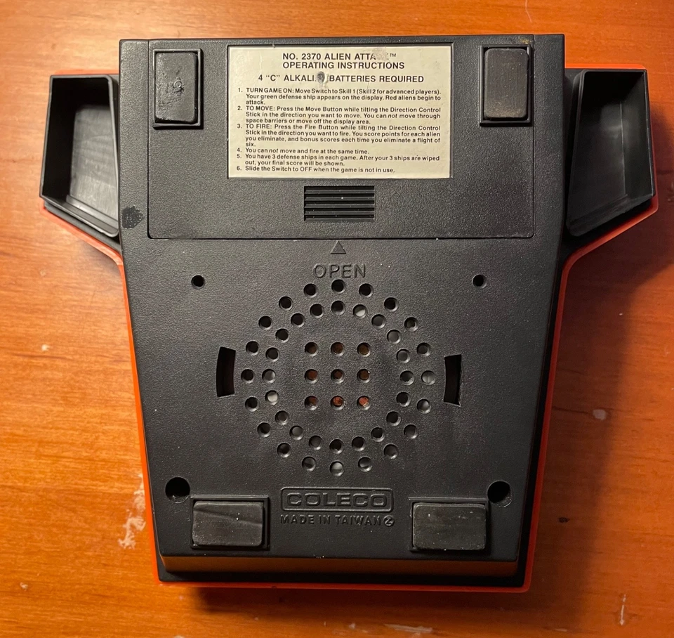 Alien Attack | COLECO | 1981 Juego Electrónico Portátil Vintage | PROBADO 100% Foto 3 de 4