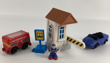 Fisher Price GeoTrax Rail Road System Highview Tours Security Gatehouse Vehicles