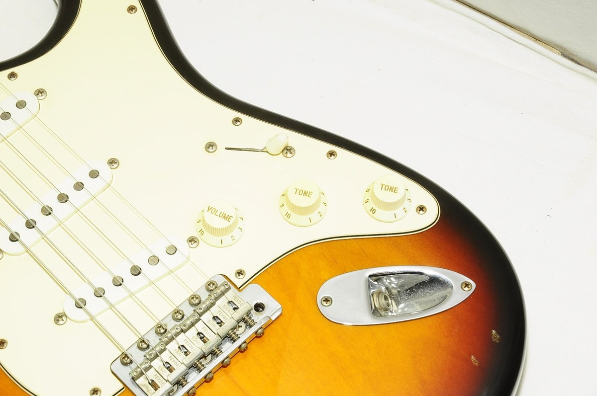 Fender Japan Stratocaster ST-STD 1996-97 Electric Guitar Ref