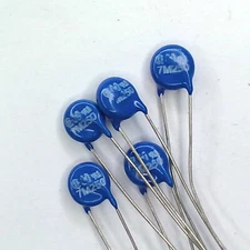 5x 7M250 VARISTOR 7mm 250V  Metal Oxide