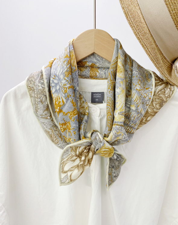 70% Cashmere 30% Silk Double-Faced Rainforest Print Wrap Scarf 27 Inch Shawl