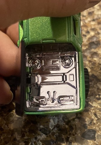 2006 Dodge Ram 1500 Hotwheels Die-Cast Lime Green - Bild 3 von 10