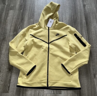 gold nike tech fleece