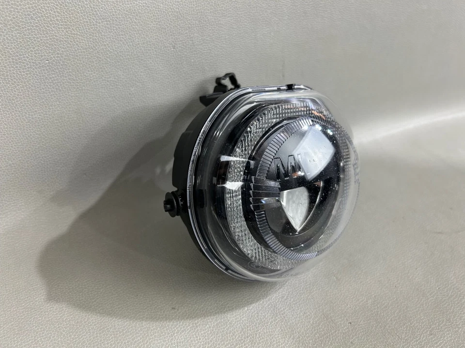 2020-2023 MINI COOPER COUNTRYMAN RIGHT PASSENGER SIDE LED OEM FOG LIGHT 20-23 - Image 3 of 4