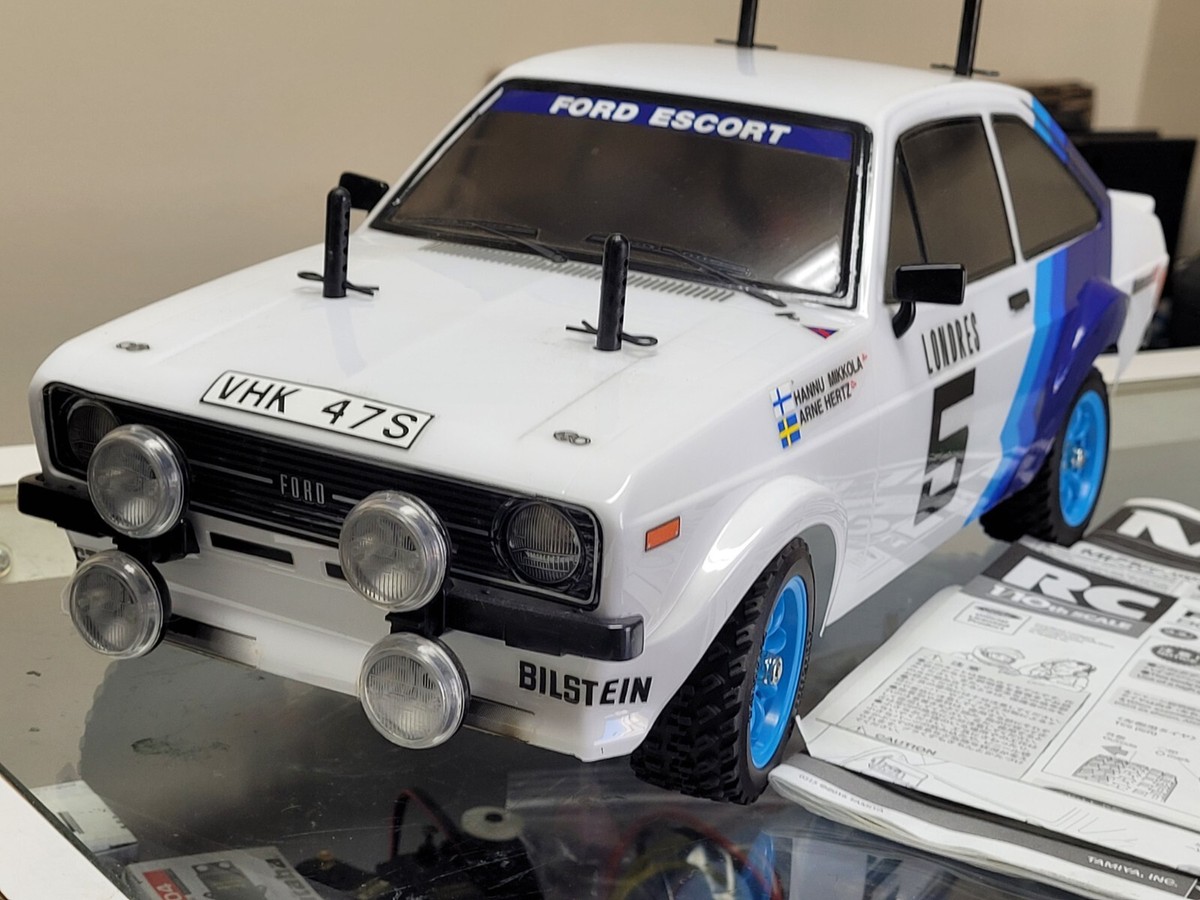 ミニカー ixo MODELS FORD ESCORT MKII Ford Escort MKII RS 1800 Red 1976 Ixo CLC386N 1/43 Metal MK2