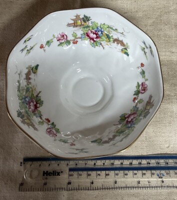 Crown Staffordshire 'Pagode' Bone China Schale mit Fuß