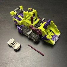 Transformers Armada Scavenger W/ Rollbar Complete T7