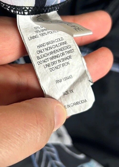 Vestido traje de baño Aqua Couture para mujer negro gris floral de una pieza 1X 158443 Foto 4 de 4