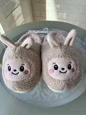CUTESTERS Slippers Size 7-8 Beige / Light Brown