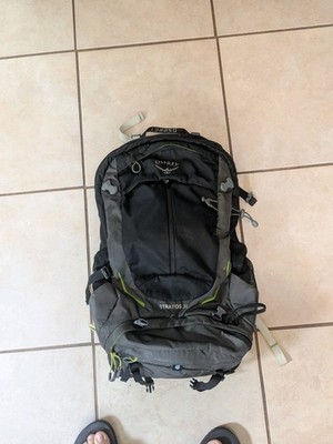 Osprey Stratos 34 Hiking Backpack, Mesh Back Panel, Medium/Large, Gently Used