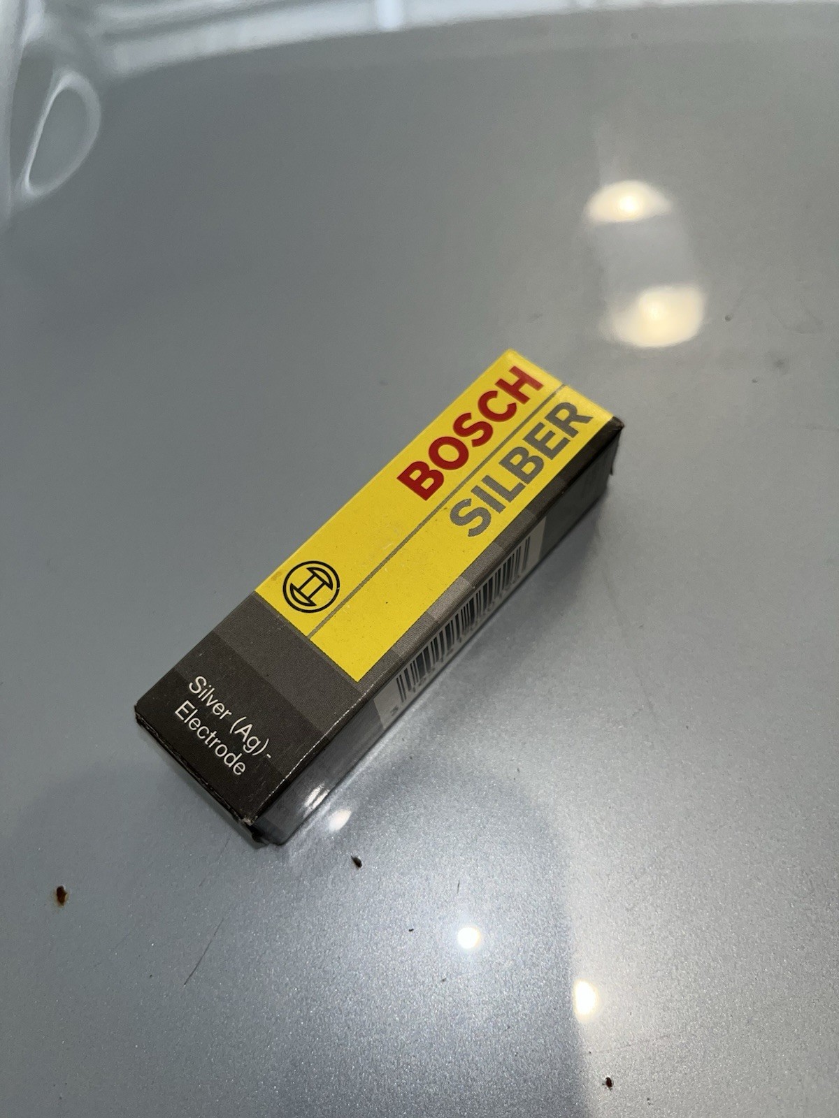 Bosch WR9LS Spark Plug for BMW E21 E23 E24 E28 E30 E32