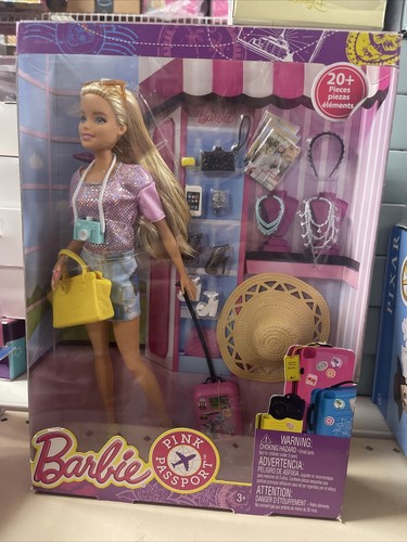 2015 Barbie Pink Passport Travel doll w/ accessories NIB DMR45 - Picture 2 of 3
