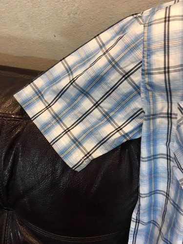 New Mens short sleeve plaid Billabong Button shirt Small Blue Pockets - Picture 6 of 12