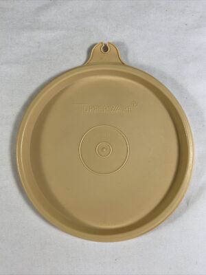 Tupperware - Tupper Seal Lid 215-89 A Tab  Cream