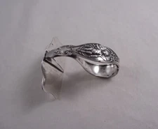 REED BARTON CUPID STERLING SILVER BABY FOOD PUSHER NEVER MONOGRAMMED FIGURAL