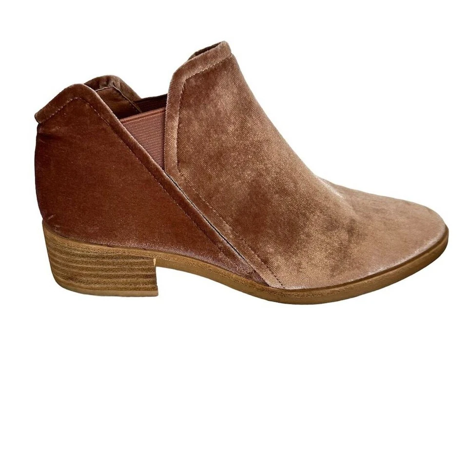 Dolce Vita Women's Tay Velvet Ankle Booties Rose Pink Size 8 Block Heel - Image 4 of 4