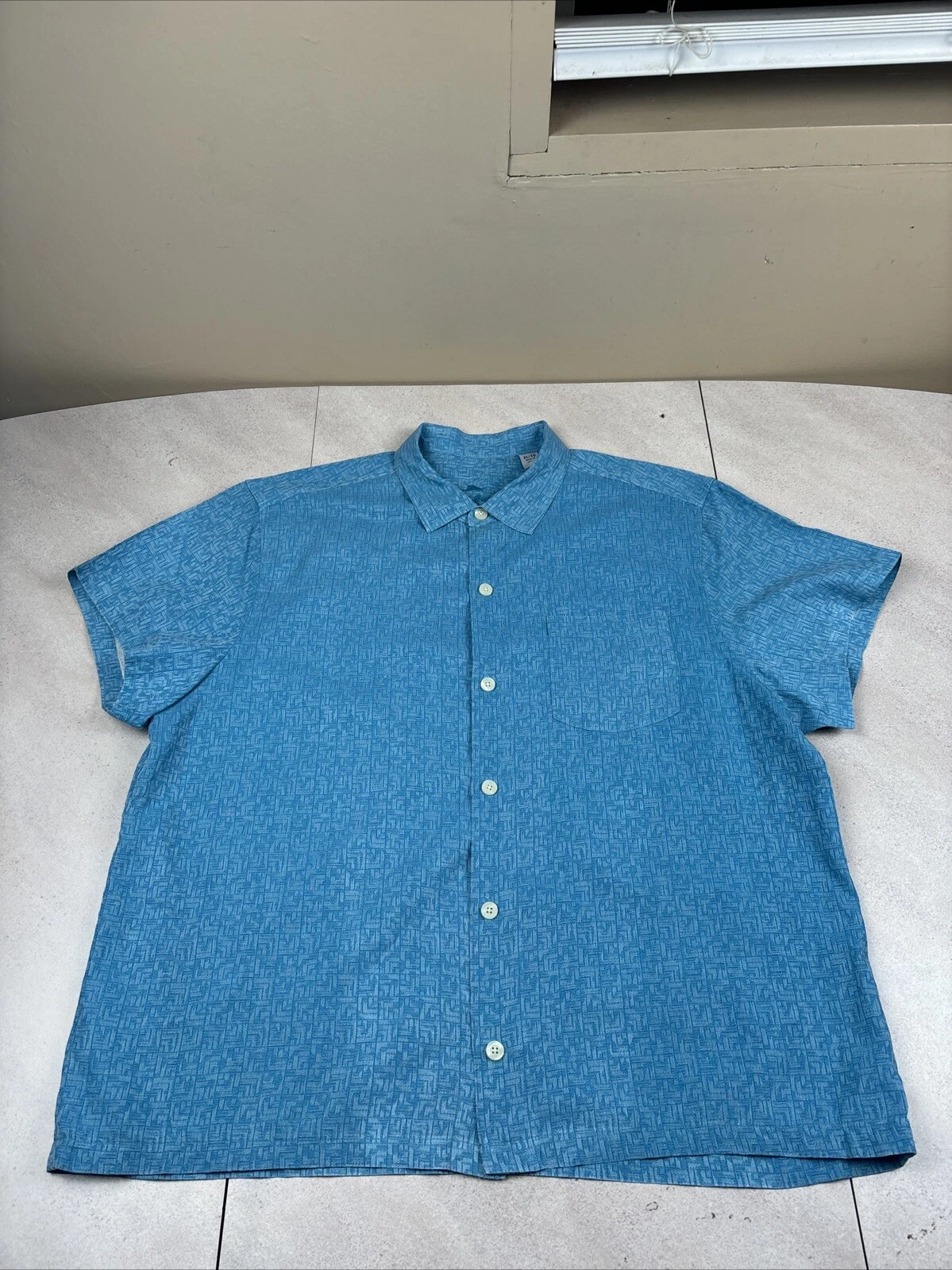 Tommy Bahama Hawaiian Shirt Men’s XL Linen Button Down Short Sleeve Pocket Dad