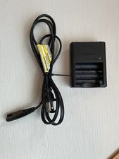 Sony Model BC-CS2A Ni-MH Battery Charger AA or AAA Size 4 Batteries w/ Cord