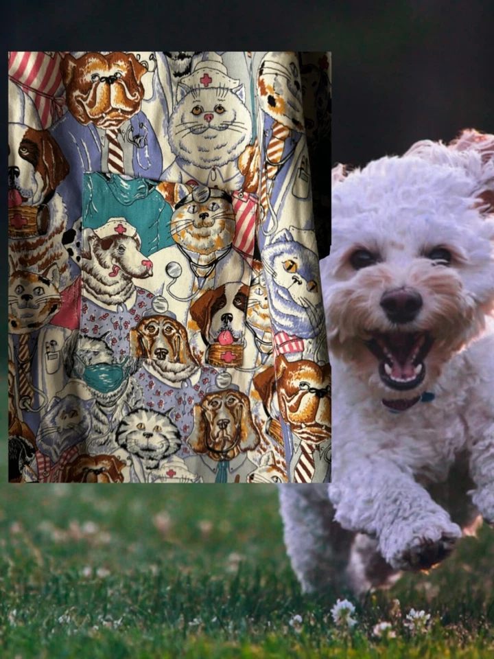 Cherokee V- Neck Uniform Short Sleeve Features Dogs Size 3XL NWT - Image 4 of 4