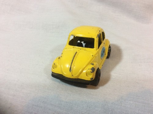 Vintage Tootsietoy VW Volkswagen Sedan Tootsietoy Racing - Picture 4 of 9