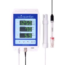 Bluelab Hydroponic Nutrients Guardian Monitor 0.8kg Hydroponic Nutrient Plant