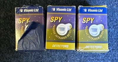 Visonic SPY-4 Wired Curtain PIR Motion Detector New Includes 3 Motions