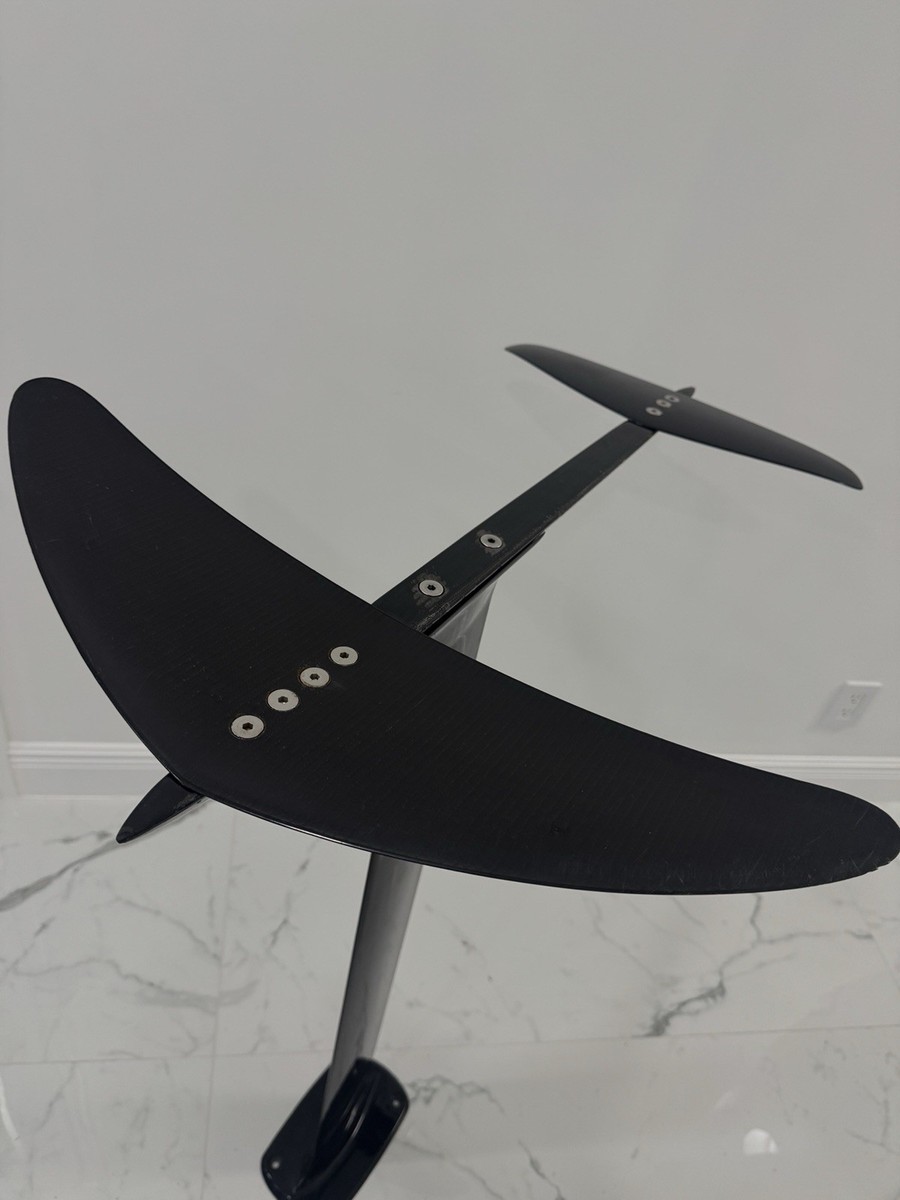 LIFT FOILS リフトフォイル WING 4’4 44L 中古 Lift Foils Classic Foil Wing Hydro Water Ski Accessory Carbon