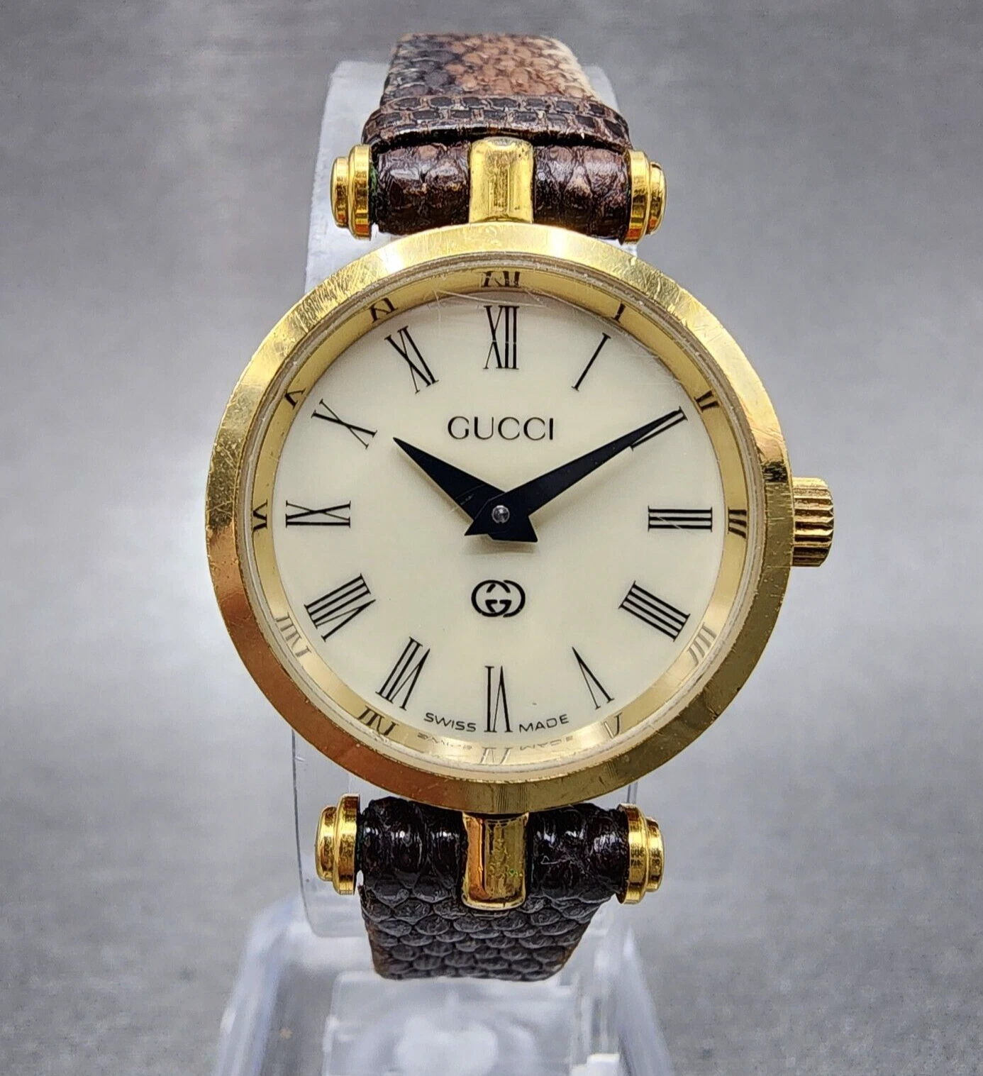 Montre Gucci 2000l femme 21mm cadran crème ton or ligne sherry ronde pile neuve