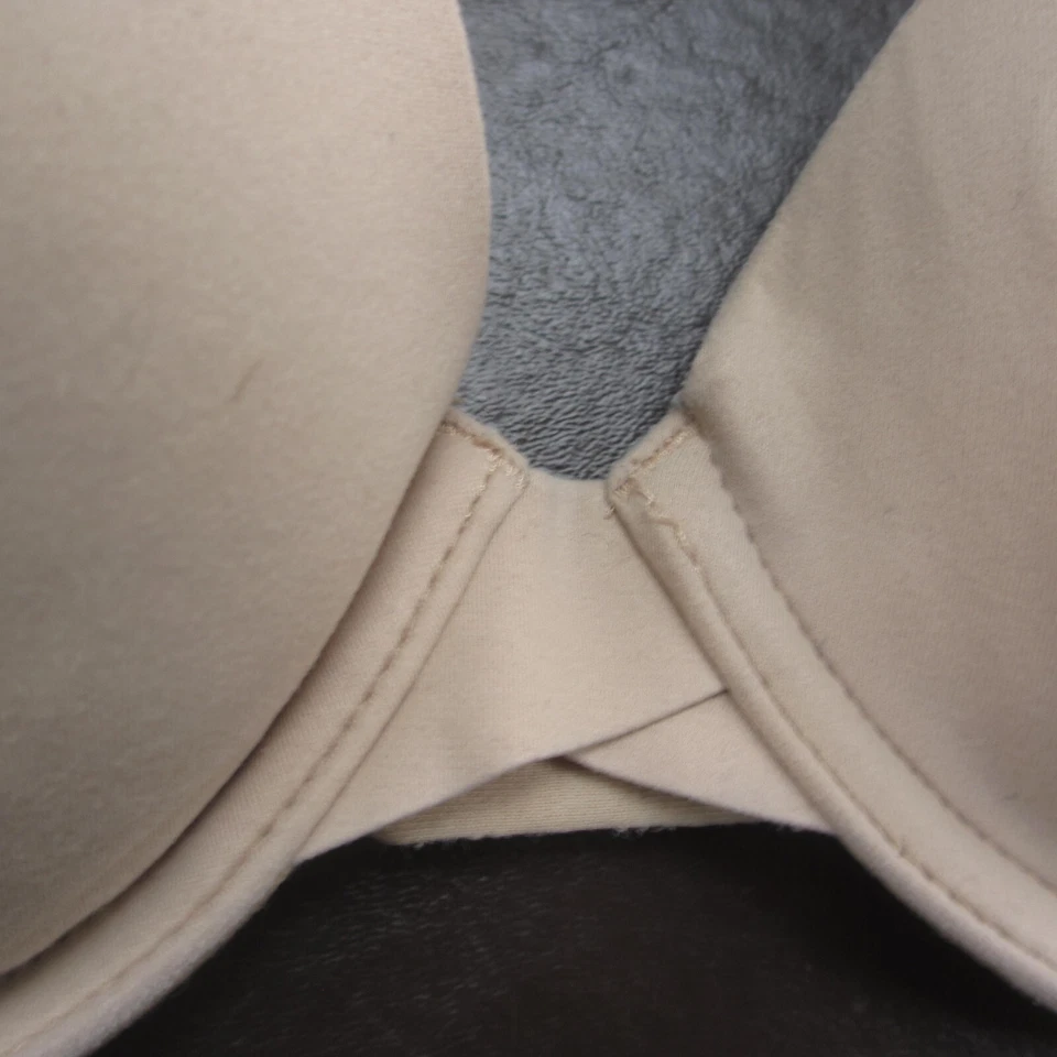 Sujetador Calvin Klein 36A Bronceado Acolchado Con Aros Cierre Ajustable Espalda Foto 3 de 4