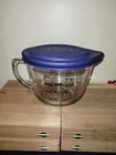 32 oz Anchor Hocking Measuring Cup / Batter Bowl with Rubber Lid.