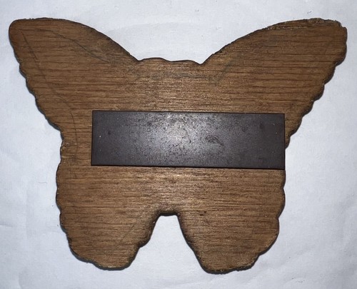 Frigorifero Vintage Legno Intagliato A Mano Frigo Boho Calamita Farfalla MCM Marrone - Foto 2 di 4