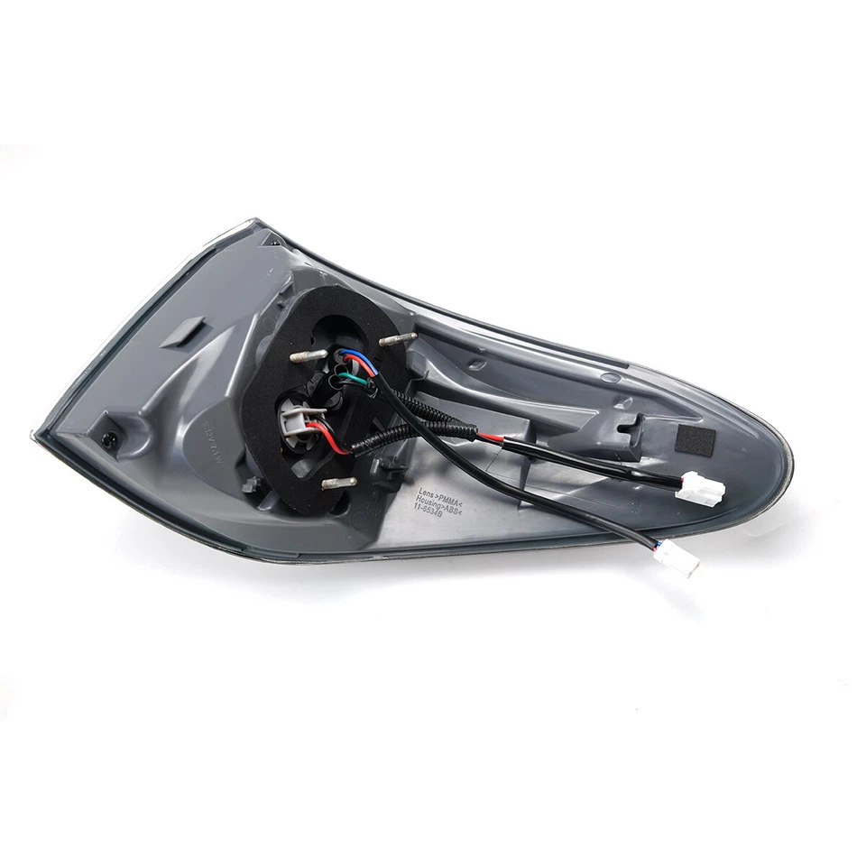 Luz trasera exterior izquierda del lado del conductor LED para Lexus RX350 RX450h 2013-2015  Foto 4 de 4