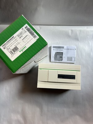 Schneider Compact Base Controller Model TWDLCDA40DRF 24 Inputs 16 Output Relay