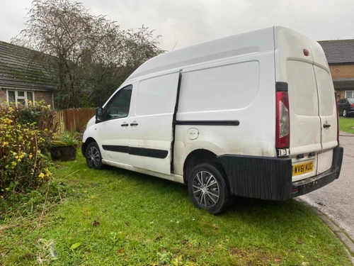 Peugeot Expert Van lwb high top - Picture 4 of 9
