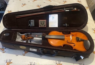 Stentor Student Standard Violine Outfit, 1/2 mit Kolophonium und Stimmgerät