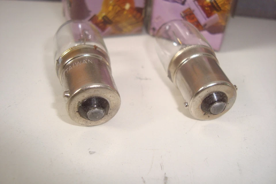 Juego de 2 bombillas CEC 3497 para Acura NSX Stealth Acura Honda 3000 GT K1 Foto 2 de 3