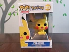 Funko POP! Games Pokemon Pikachu (Sitting) #842 Collectible Vinyl Figure w/ Box