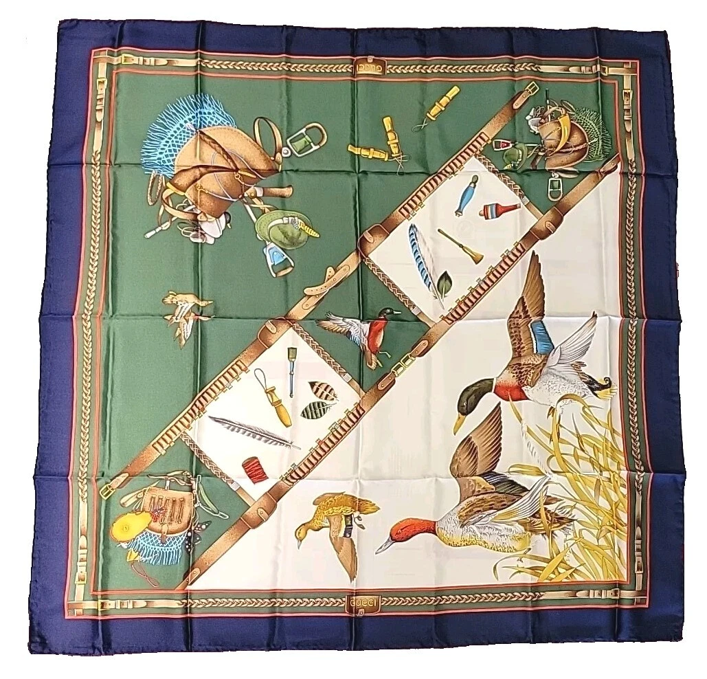 ÉCHARPE EN SOIE VINTAGE GUCCI CHASSE AUX CANARDS